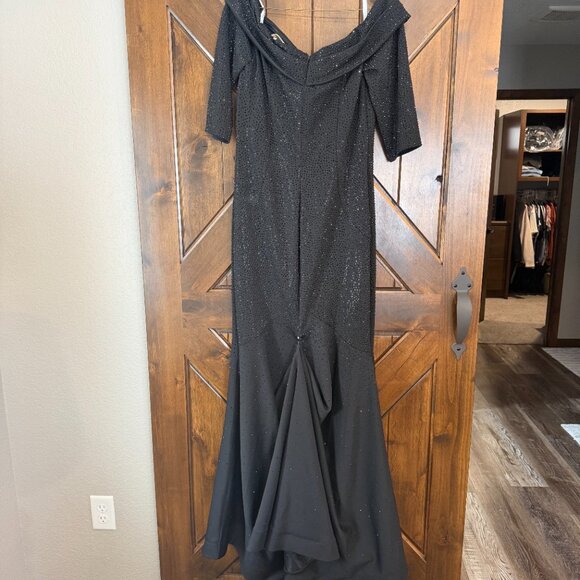 Black Montage by Mon Cheri Mother of the Groom/Bride dress - Picture 3 of 4